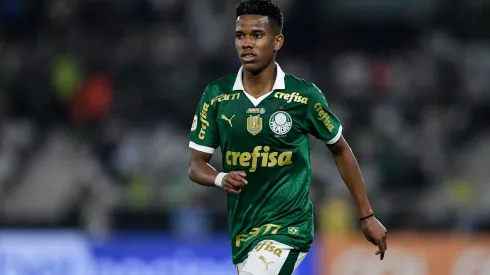 RJ – RIO DE JANEIRO – 17/07/2024 – BRASILEIRO A 2024, BOTAFOGO X PALMEIRAS – Estevao jogador do Palmeiras durante partida contra o Botafogo no estadio Engenhao pelo campeonato Brasileiro A 2024. Foto: Thiago Ribeiro/AGIF