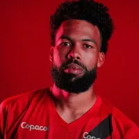 Athletico-PR encaminha a saída de Falcão e outros jogadores não utilizados por Odair Hellmann