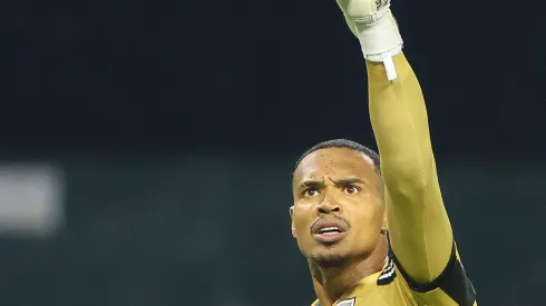 John Victor goleiro do Botafogo