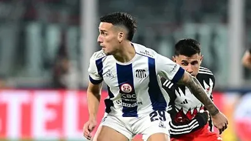 Benavidez atuando no Talleres-ARG