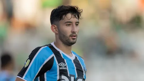 Villasanti retornará ao Grêmio diante do Cruzeiro.