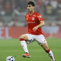 Torcida do Internacional tem motivo para comemorar com Johnny, novo reforço do Atlético de Madrid