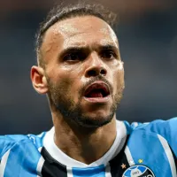 Braithwaite voltou como titular no Grêmio, mas torcida fica decepcionada com atuação contra o Vasco