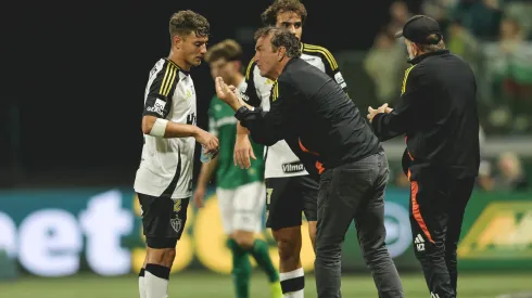 Cuca durante partida do Atlético-MG. Foto: Pedro Souza / Atlético-MG