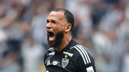 Everson interessa ao Bahia.