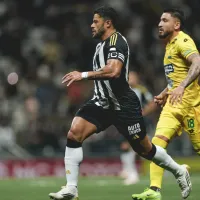 Hulk, do Atlético-MG, tem conversa com juiz flagrada após cartão bizarro, em classificação na Sul-Americana e pergunta: “É doido?”