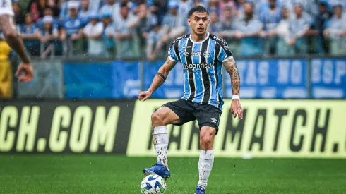 Felipe Carballo durante jogo do Grêmio. Foto: Maxi Franzoi/AGIF