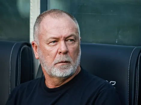 Mano Menezes não terá Jorge no Grêmio após lesão sofrida