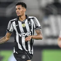 Newton é exaltado pela torcida do Botafogo por atuação contra o Bragantino: “Mostrou personalidade”
