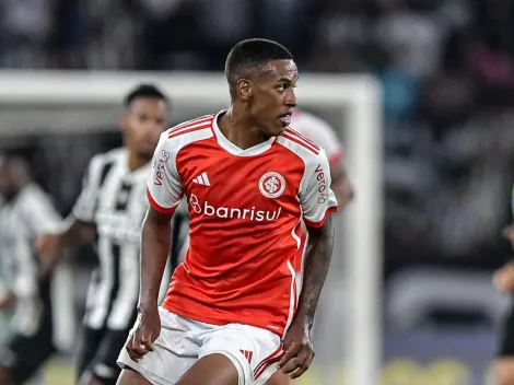 Vasco busca a contratação do zagueiro Robert Renan, do Zenit