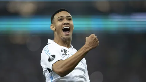 Gustavo Nunes pode render 'bolada' ao Grêmio.