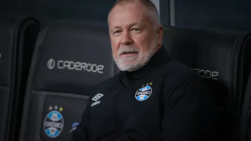 Mano Menezes, técnico do Grêmio