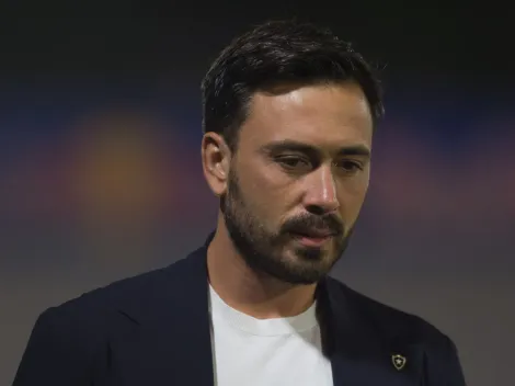 Botafogo pode fechar contratação de Alix Vinícius, zagueiro do Atlético-GO