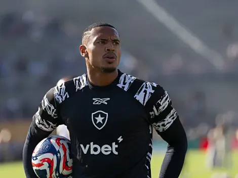 Davide Ancelotti "saca" John do Botafogo e motivo é exposto