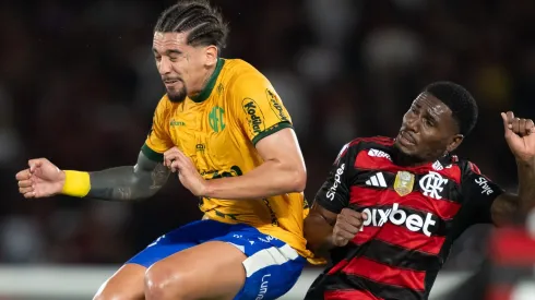 RJ – RIO DE JANEIRO – 09/08/2025 – BRASILEIRO A 2025, FLAMENGO X MIRASSOL – Chico da Costa jogador do Mirassol durante partida contra o Flamengo no estadio Maracana pelo campeonato Brasileiro A 2025. Foto: Jorge Rodrigues/AGIF