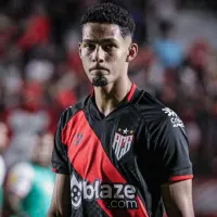Botafogo ainda espera resposta do Atlético-GO em proposta para contar com Alix Vinicius