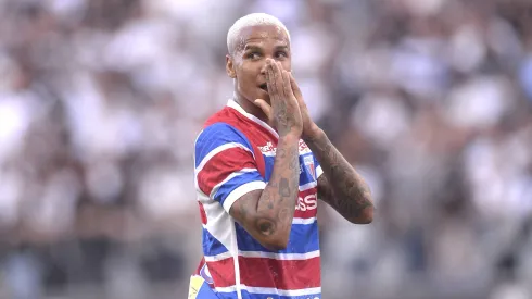 Deyverson jogador do Fortaleza durante partida contra o Corinthians no estadio Arena Corinthians pelo campeonato Brasileiro A 2025. Foto: Alan Morici/AGIF