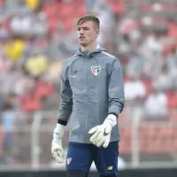 Hernán Crespo poupa Rafael e Young será titular do São Paulo contra o Sport no Brasileirão