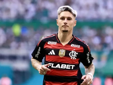 Varela celebra renovação com Flamengo e revela detalhes de negociação