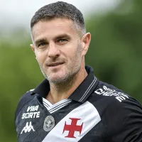 Fernando Diniz é sincero sobre não utilizar Vegetti no Vasco: “Sempre soube que poderíamos jogar sem”