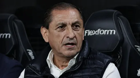 Ramón Díaz não treinará o Santos.