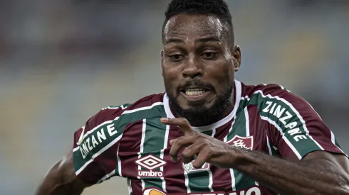 RJ – Rio de Janeiro – 24/11/2021 – BRASILEIRO A 2021. FLUMINENSE X INTERNACIONAL – Luccas Claro jogador do Fluminense durante partida contra o Internacional no estadio Maracana pelo campeonato Brasileiro A 2021. Foto: Jorge Rodrigues/AGIF