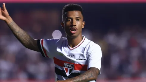 Marcos Antônio durante confronto contra o Fluminense no Campeonato Brasileiro 2025.