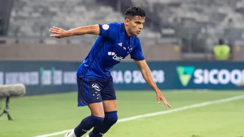 Bruno Rodrigues jogador do Cruzeiro durante partida contra o Athletico-PR no estadio Mineirao pelo campeonato Brasileiro A 2023.