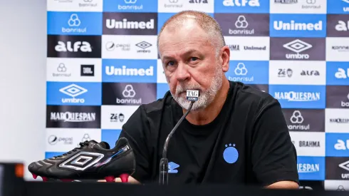 Mano Menezes escala provável Grêmio diante do Flamengo. Foto: Maxi Franzoi/AGIF