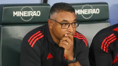Roger Machado tecnico do Internacional durante partida contra o Cruzeiro no estadio Mineirao pelo campeonato Brasileiro A 2025. Foto: Gilson Lobo/AGIF
