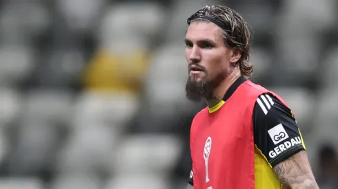 MG – BELO HORIZONTE – 14/08/2025 – COPA SUL-AMERICANA 2025, ATLETICO-MG X GODOY CRUZ – Lyanco jogador do Atletico-MG durante aquecimento antes da partida contra o Godoy Cruz no estadio Arena MRV pelo campeonato Copa Sul-americana 2025. Foto: Gilson Lobo/AGIF