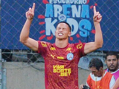 Tiago, artilheiro da Copa do Nordeste, celebra primeiro hat-trick como profissional no Bahia