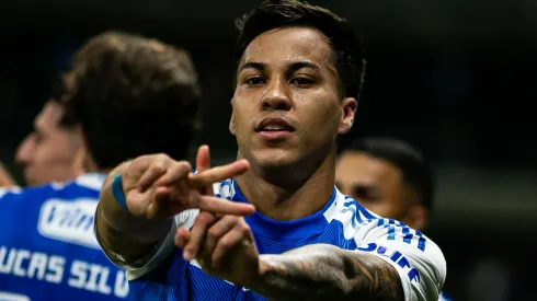 Kaio Jorge comemorando gol pelo Cruzeiro. Foto: Fernando Moreno/AGIF