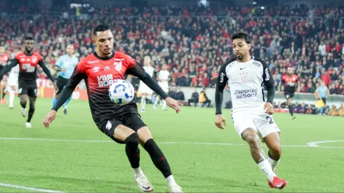 Corinthians x Athletico-PR vão se enfrentar nesta quarta-feira (10)