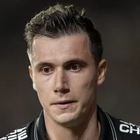 Lucas Piton não tem lesão constatada e deve retornar ao Vasco em breve