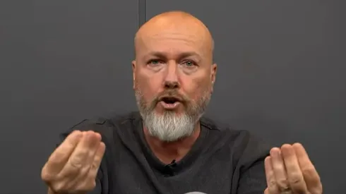 Fabiano Baldasso é torcedor do Internacional, arquirrival do Grêmio. Foto: Reprodução/YouTube