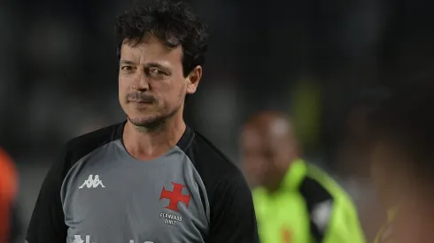 Fernando Diniz tecnico do Vasco durante partida contra o Ceara no estadio Sao Januario pelo campeonato Brasileiro A 2025. Foto: Thiago Ribeiro/AGIF
