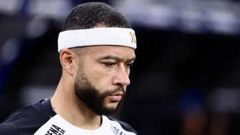 Memphis Depay jogador do Corinthians durante partida contra o America de Cali no estadio Arena Corinthians pelo campeonato Copa Sul-americana 2025.