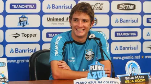 Mário Fernandes na época de Grêmio. Foto: Lucas Uebel/AGIF