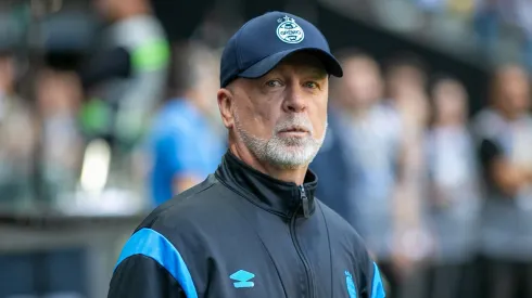 Mano Menezes tem dúvidas para escalar o Grêmio contra o Botafogo