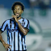 Zé Roberto celebra vitória do Grêmio em postagem de William e provoca o Internacional: “Amassaram”