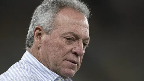 Abel Braga durante confronto entre Fluminense e Unión Santa Fé na Sul-Americana de 2022.