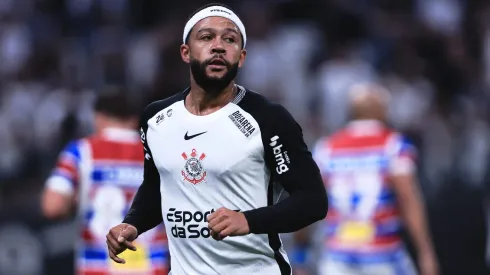 Memphis Depay é um dos jogadores com lesões no Corinthians. Foto: AGIF