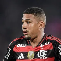 Filipe Luís, técnico do Flamengo, sai em defesa de Samuel Lino e pede apoio da torcida após vaias