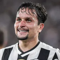 Davide Ancelotti aposta em recuperação de Artur no Botafogo após críticas: “Jogador importante”