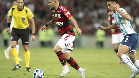 De Arrascaeta jogador do Flamengo durante partida contra o Racing no estadio Maracana pelo campeonato Libertadores 2023.