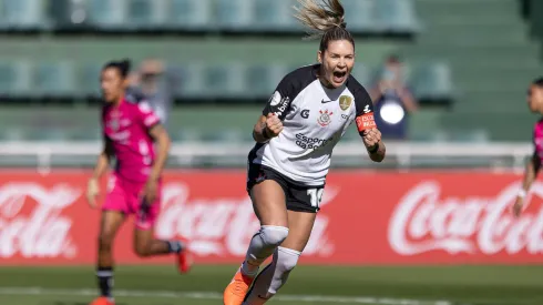 Jogadora do Corinthians comenta sobre a falta de torcica, mas faz pedido a Conmebol (Foto: Reprodução/Staff Images/Conmebol)
