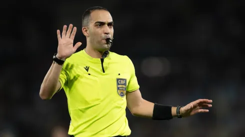 Árbitro Davi Lacerda. Foto: Jorge Rodrigues/AGIF