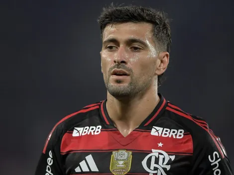 Arrascaeta rebate críticas direcionadas ao Flamengo