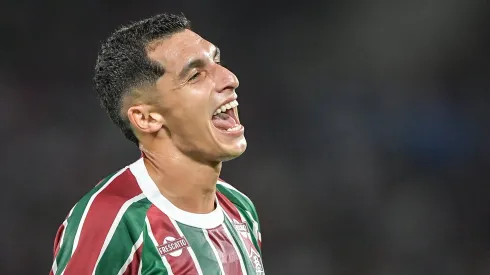 Serna, do Fluminense, estreou pela seleção colombiana